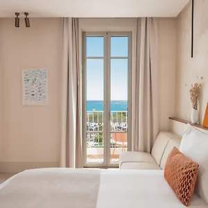 4* Hotel Liautaud Rooftop